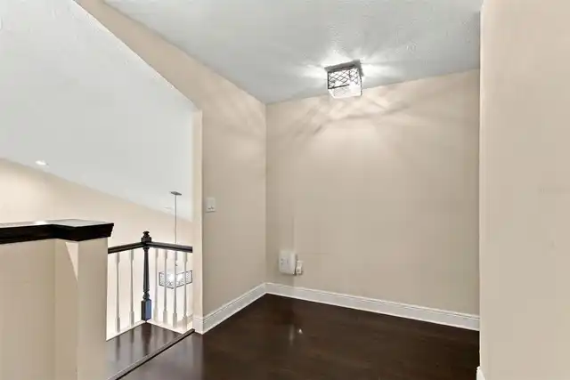 Listing Photo 28