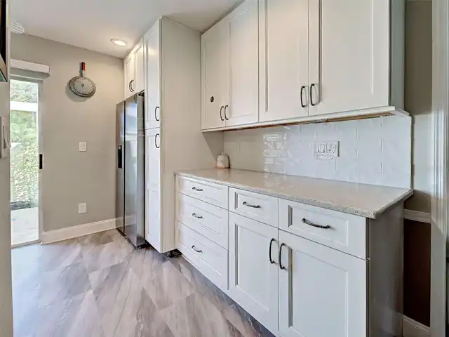 Listing Photo 9