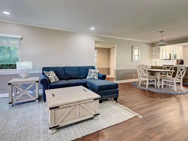 Listing Photo 22