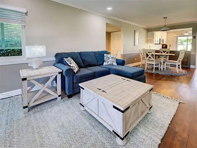 Listing Photo 25