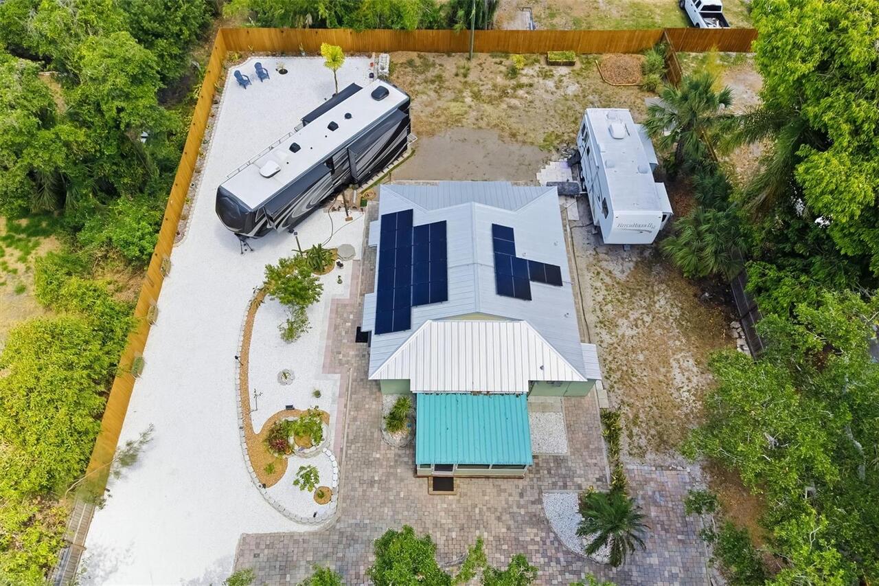 Listing Photo 43