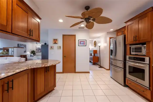 Listing Photo 18