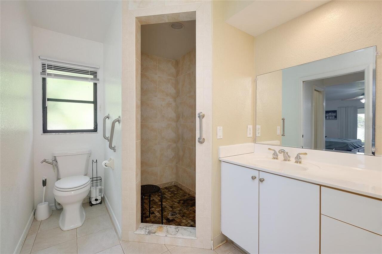 Listing Photo 29