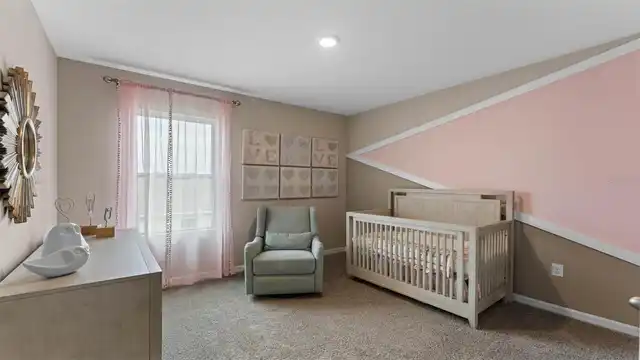 Listing Photo 12