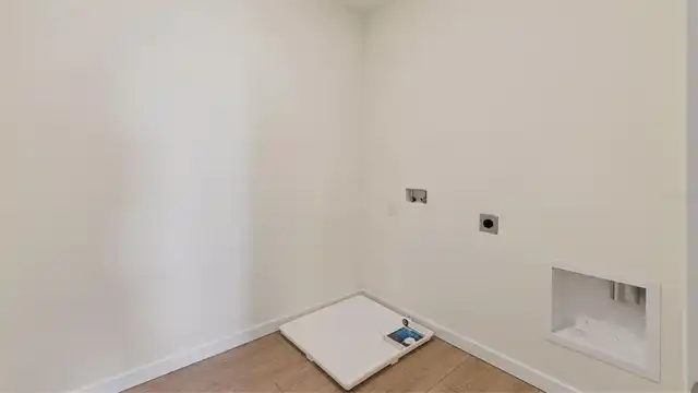 Listing Photo 17