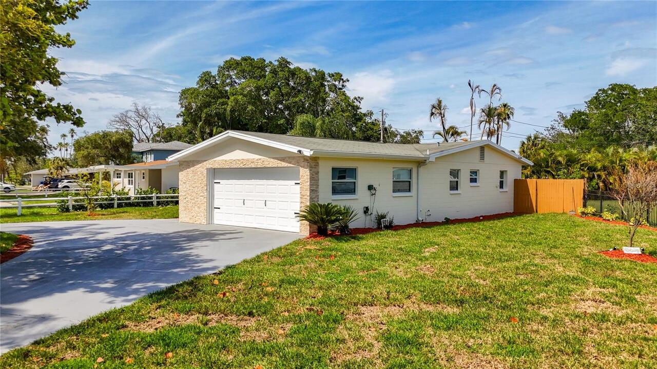 Listing Photo 9