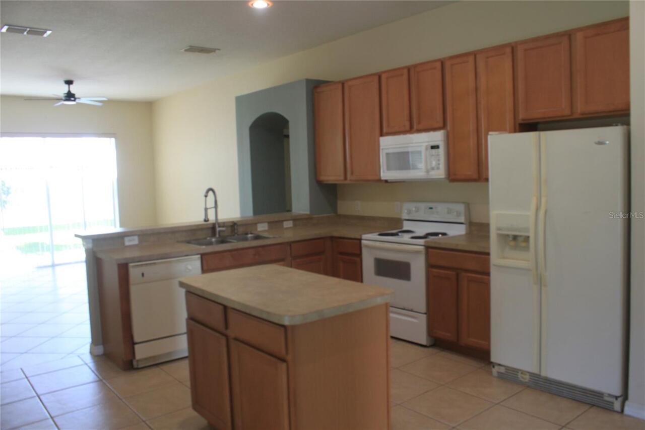 Listing Photo 7