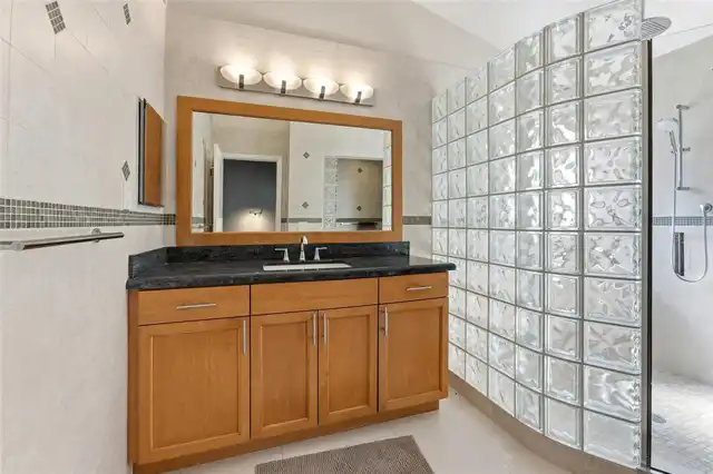 Listing Photo 52