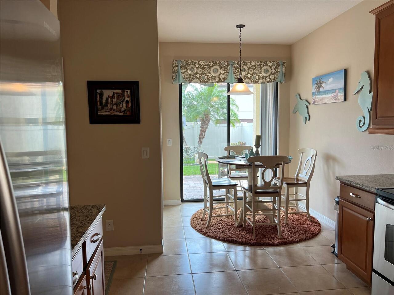 Listing Photo 17