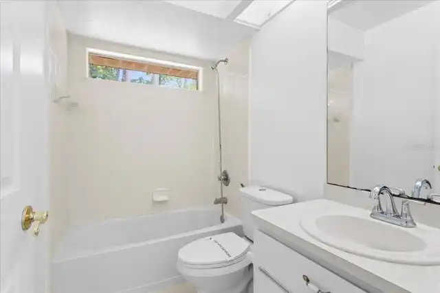 Listing Photo 29