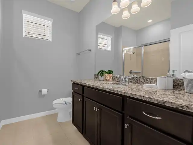 Listing Photo 14
