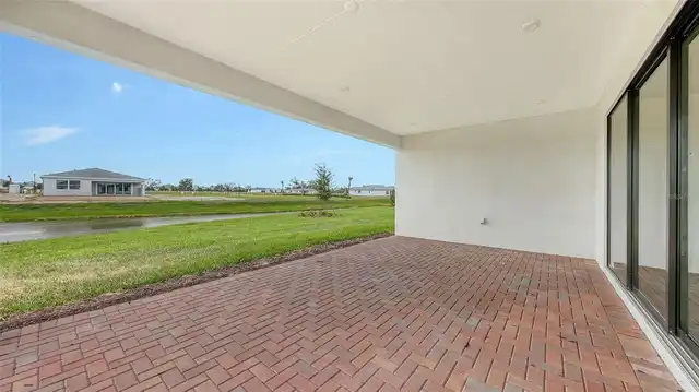 Listing Photo 33