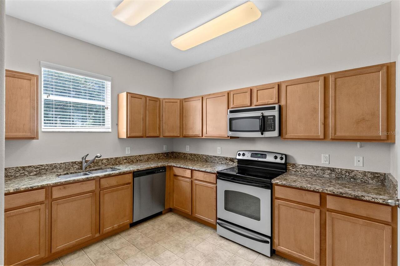 Listing Photo 7