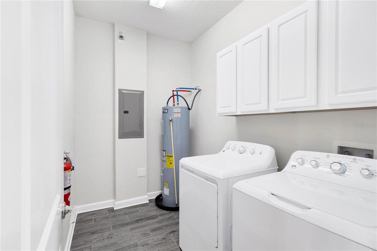 Listing Photo 12
