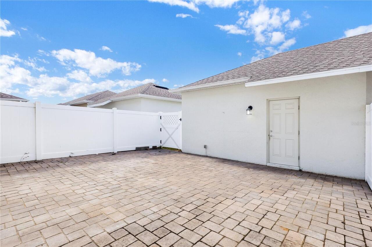 Listing Photo 22
