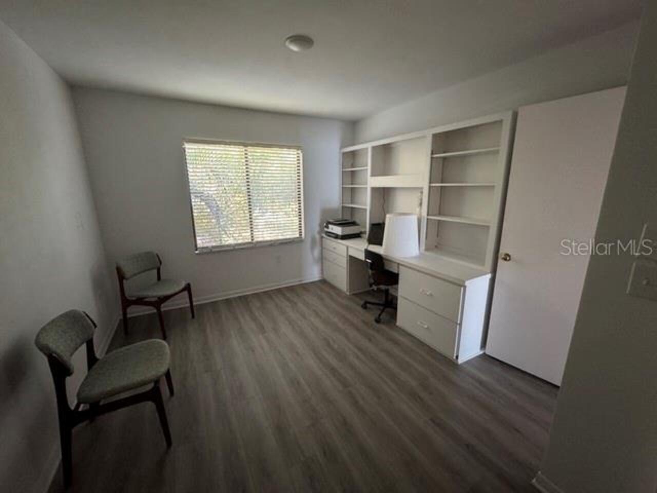 Listing Photo 17