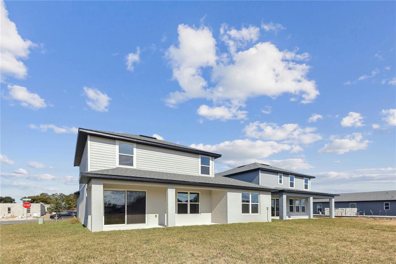 Listing Photo 12
