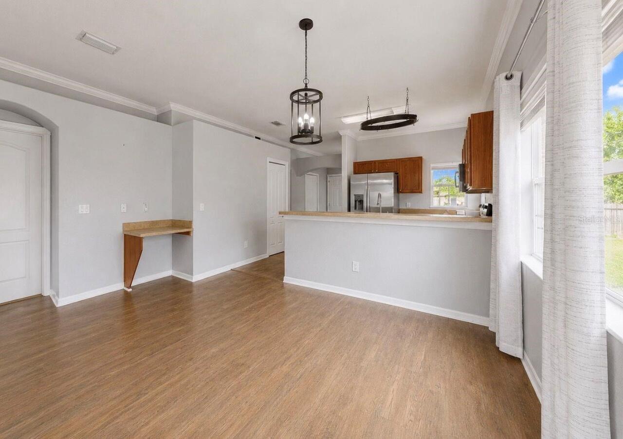 Listing Photo 17