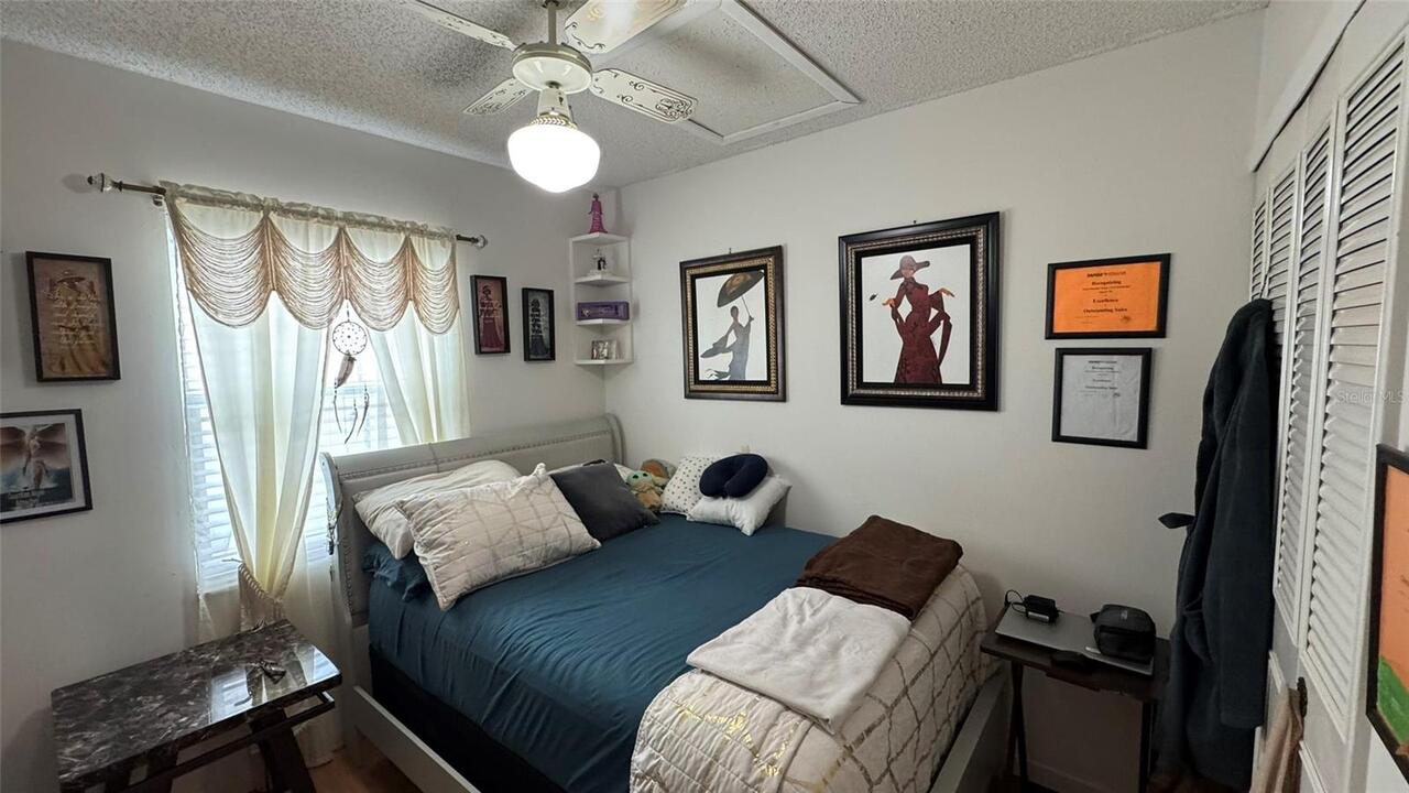 Listing Photo 8