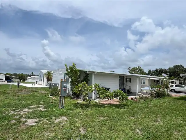 Listing Photo 6
