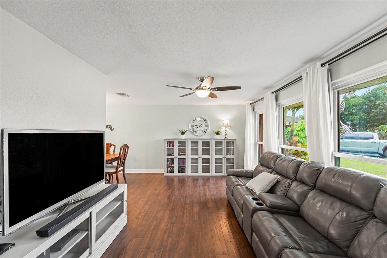 Listing Photo 7