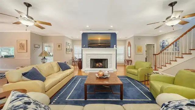 Listing Photo 13