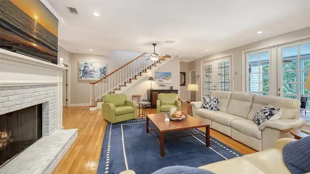 Listing Photo 15