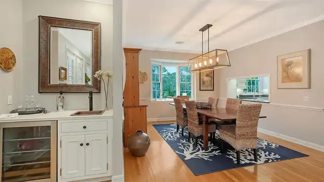 Listing Photo 18