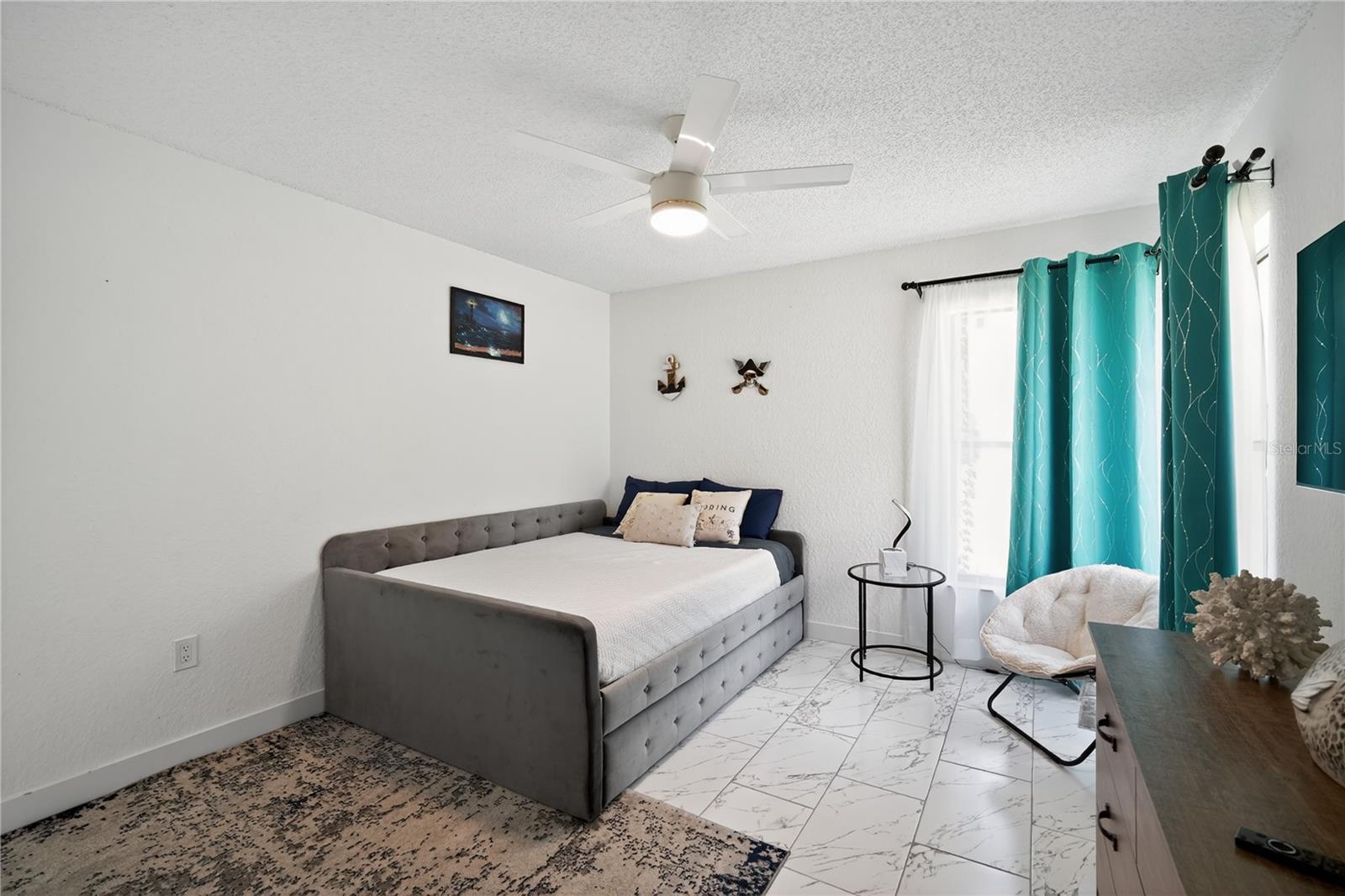 Listing Photo 16