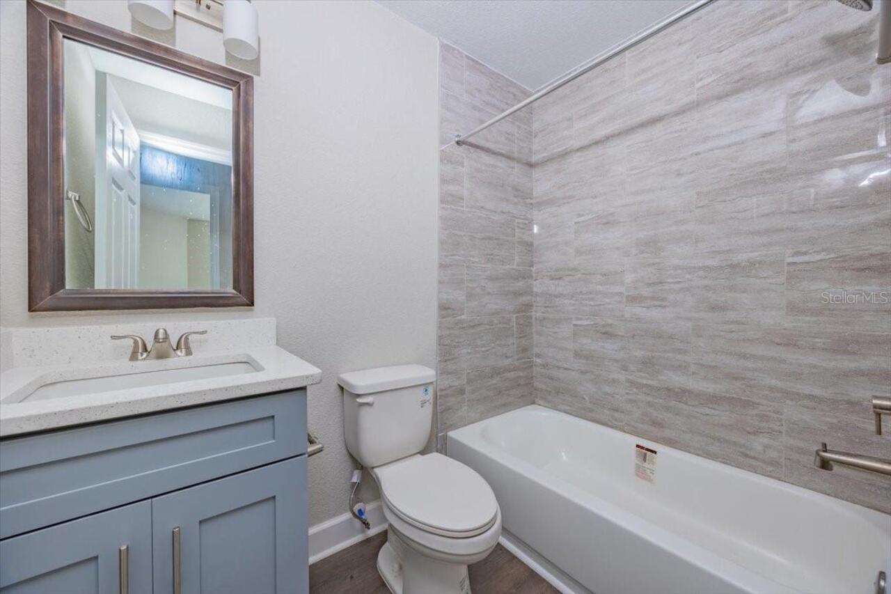 Listing Photo 9