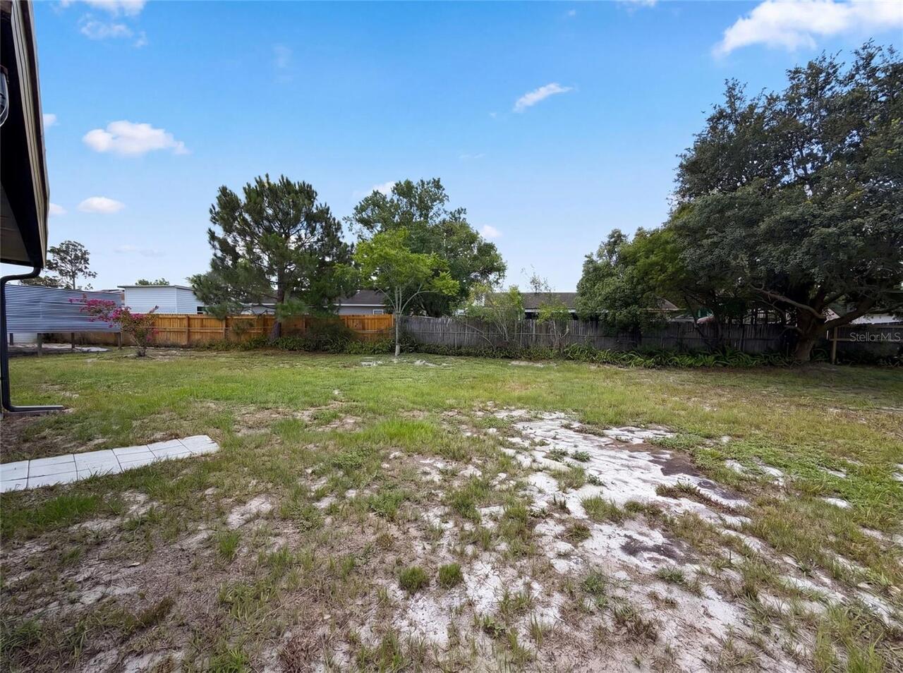 Listing Photo 23