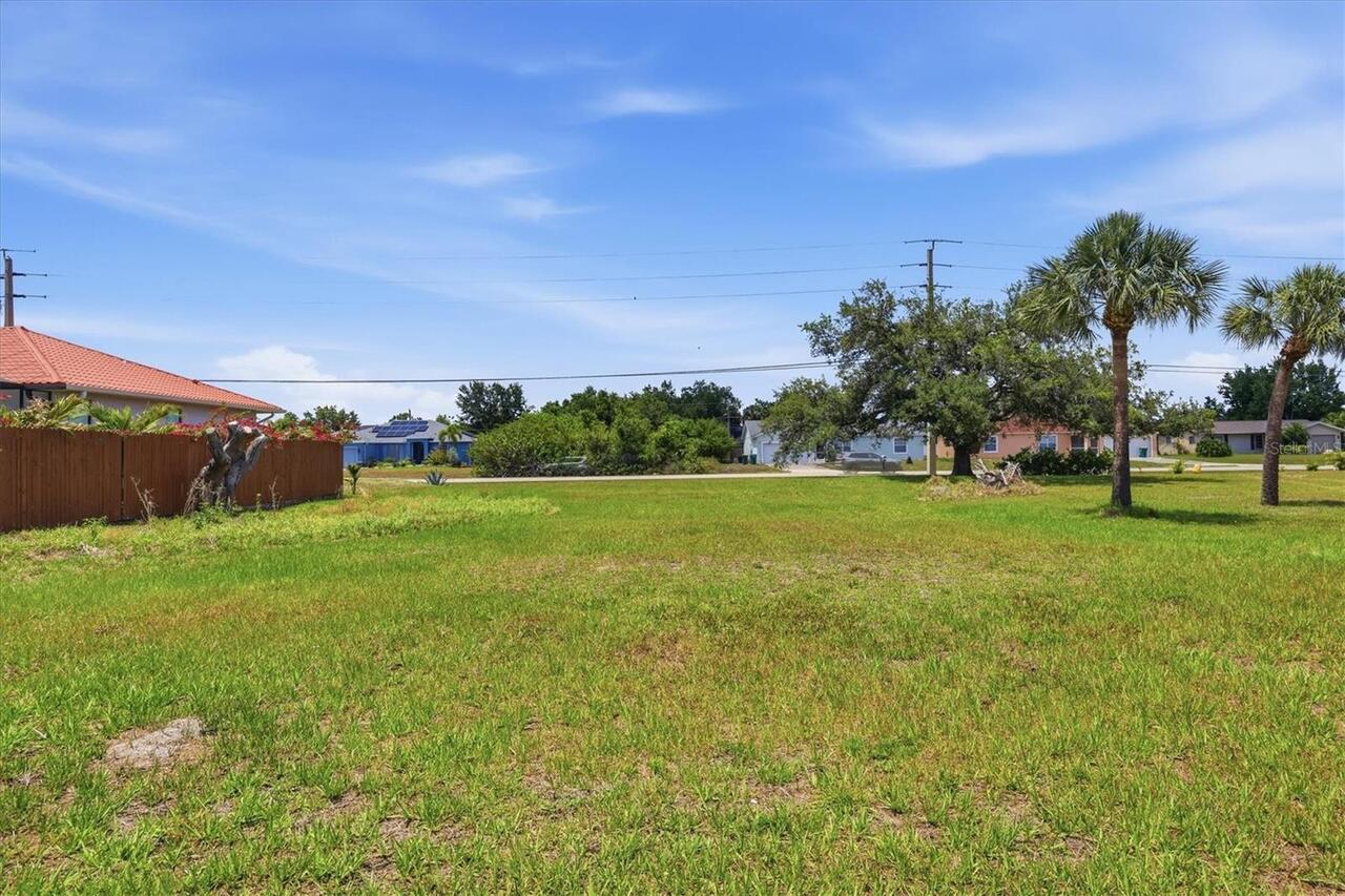 Listing Photo 33