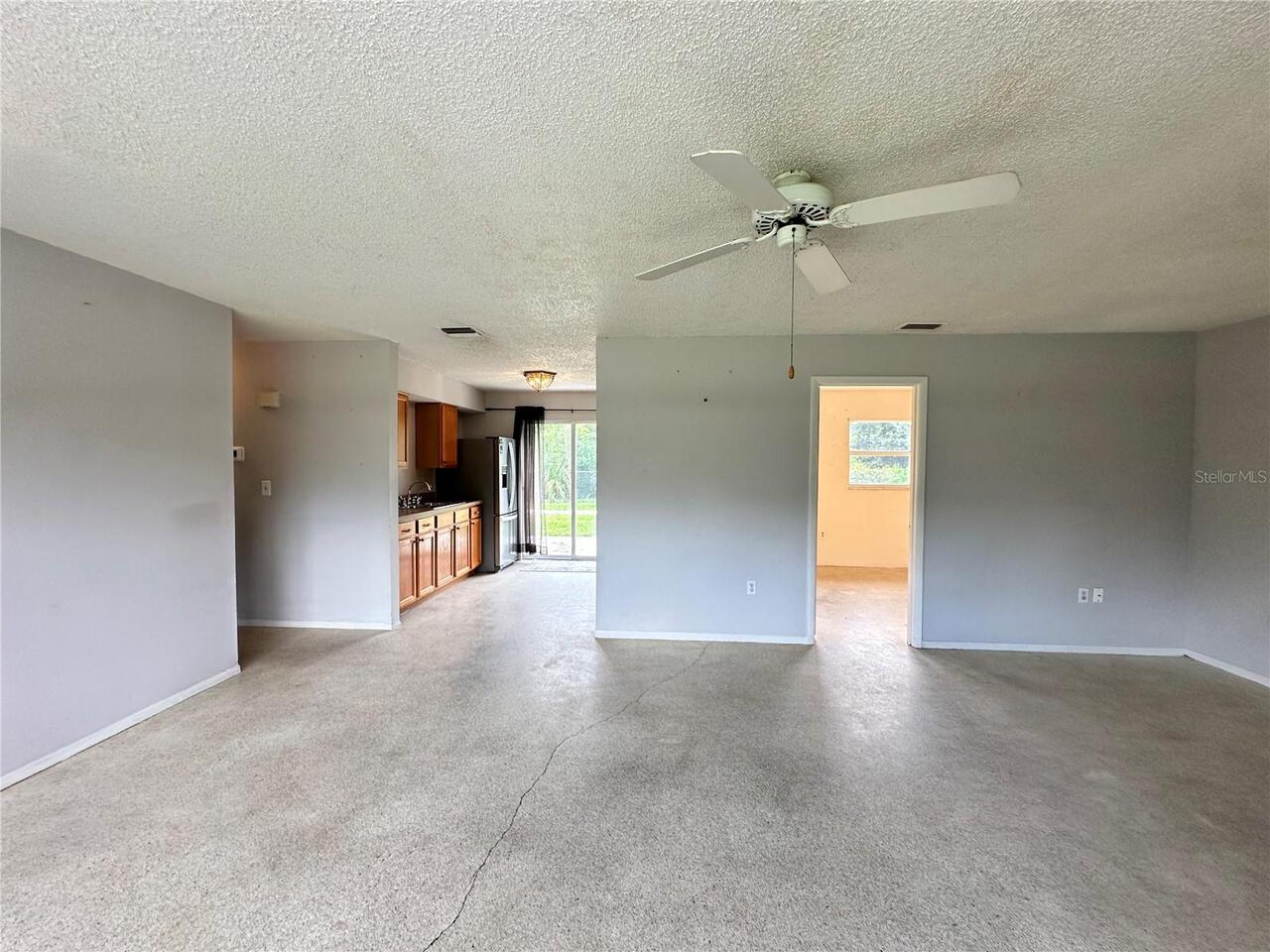 Listing Photo 6