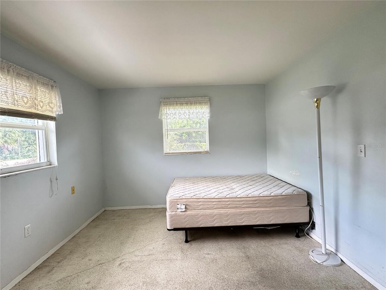 Listing Photo 11