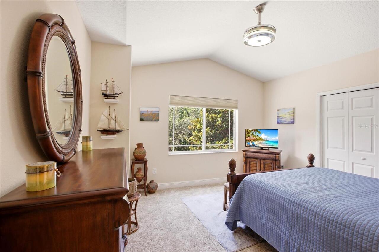 Listing Photo 32