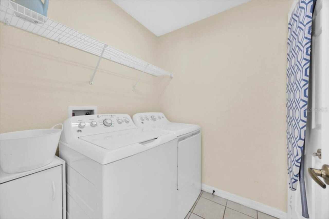 Listing Photo 8