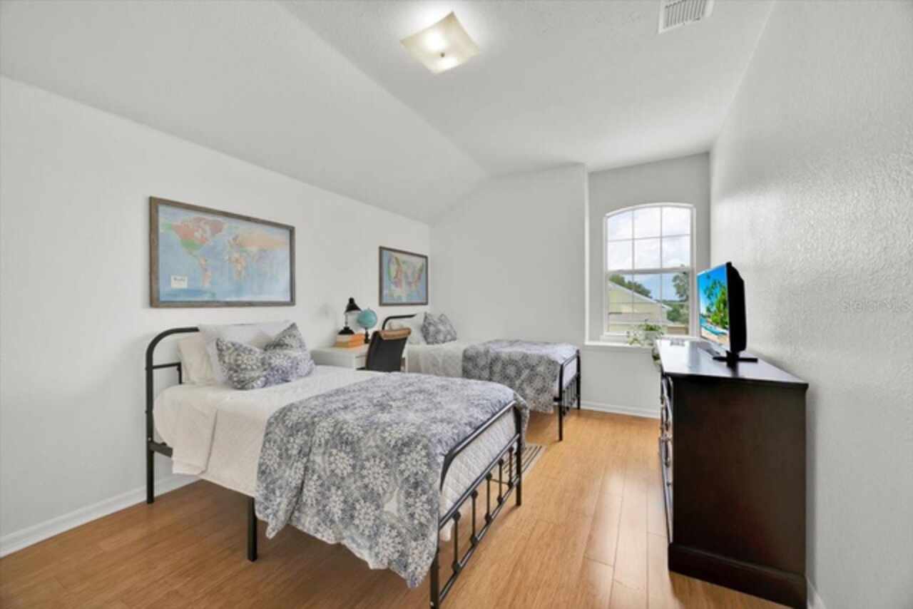Listing Photo 22