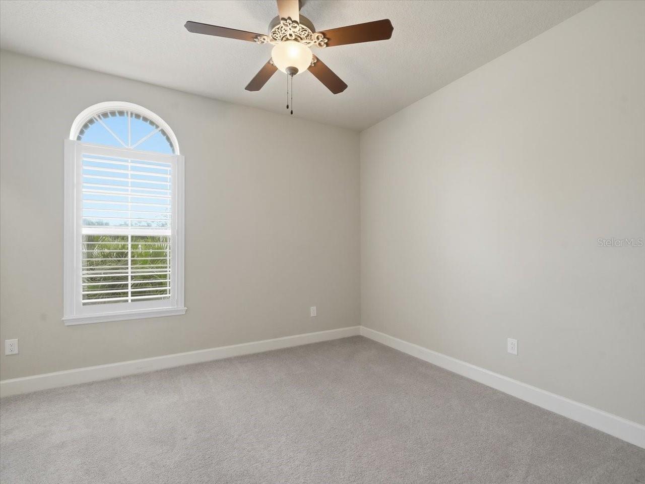 Listing Photo 32