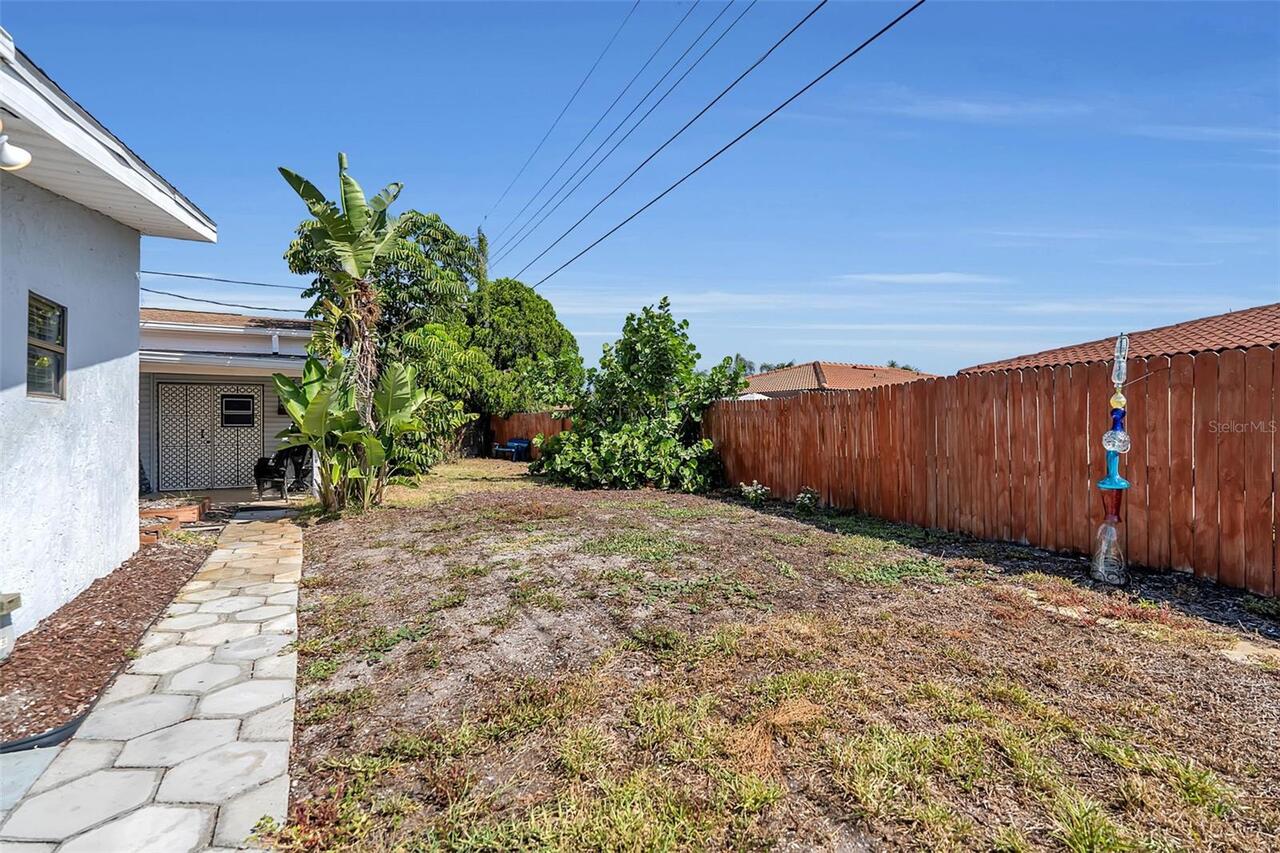 Listing Photo 38
