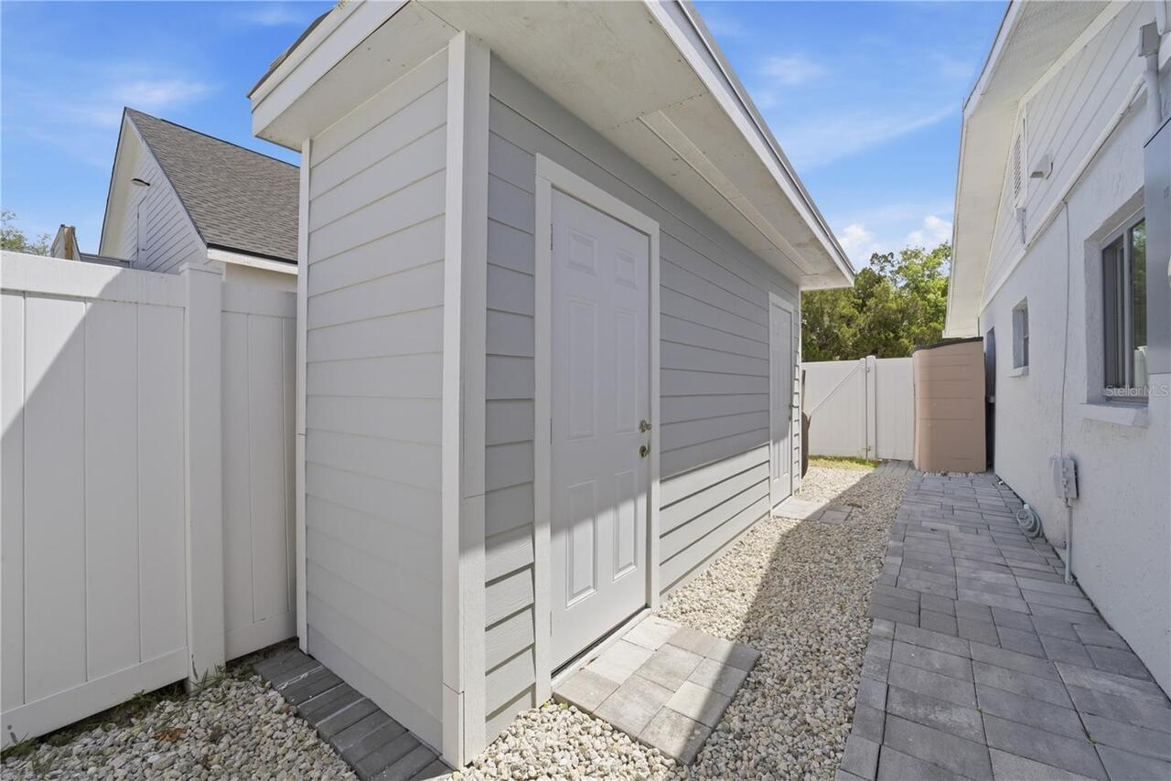 Listing Photo 17