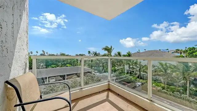 Listing Photo 14