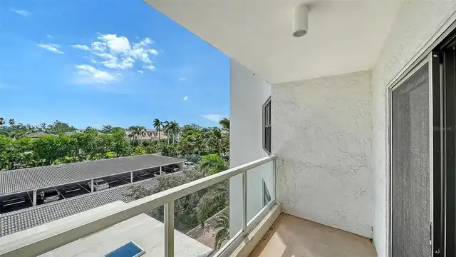 Listing Photo 33