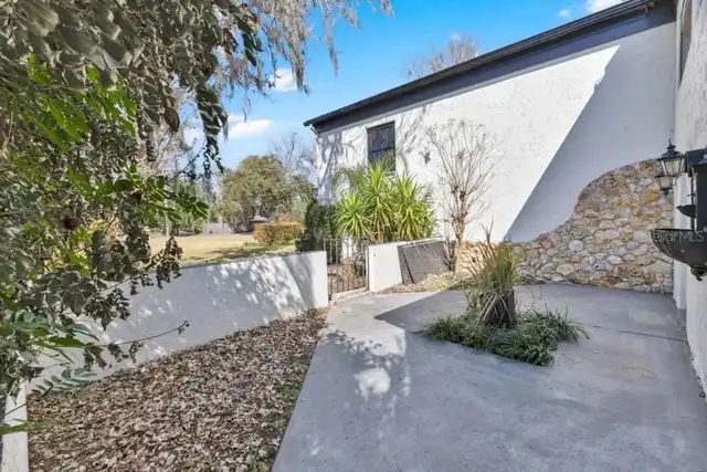 Listing Photo 34