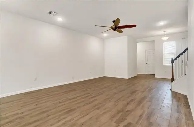 Listing Photo 13