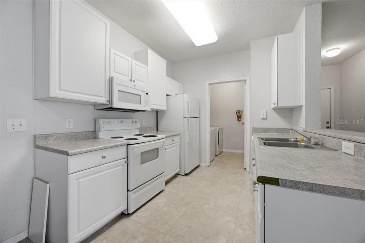 Listing Photo 8
