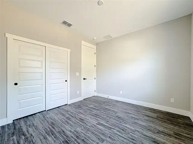 Listing Photo 33