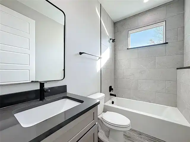 Listing Photo 34