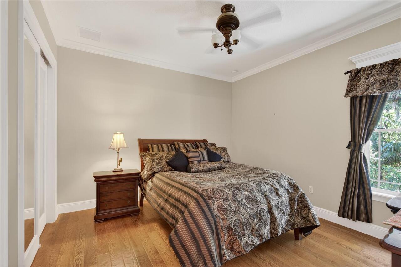 Listing Photo 37