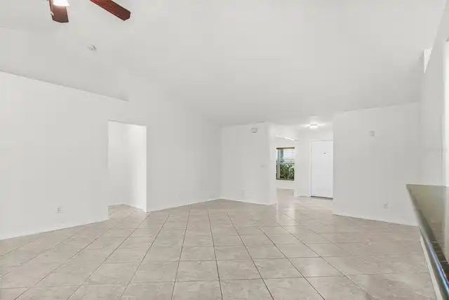 Listing Photo 29