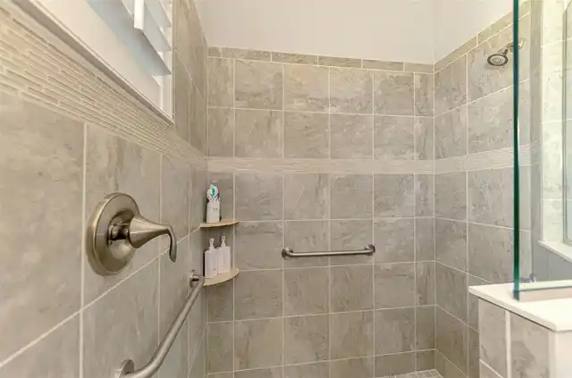 Listing Photo 42